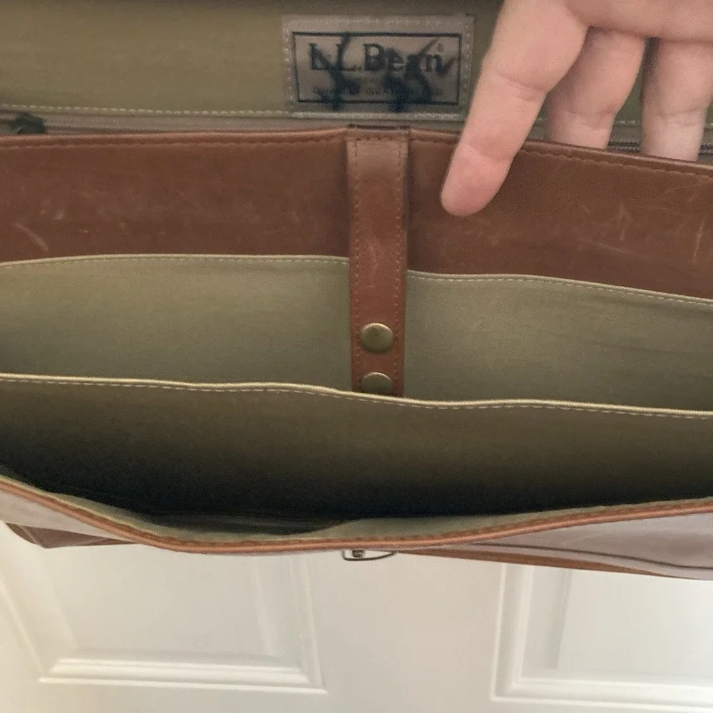 Vtg LL Bean Brown Leather Briefcase Attaché Organizer 17